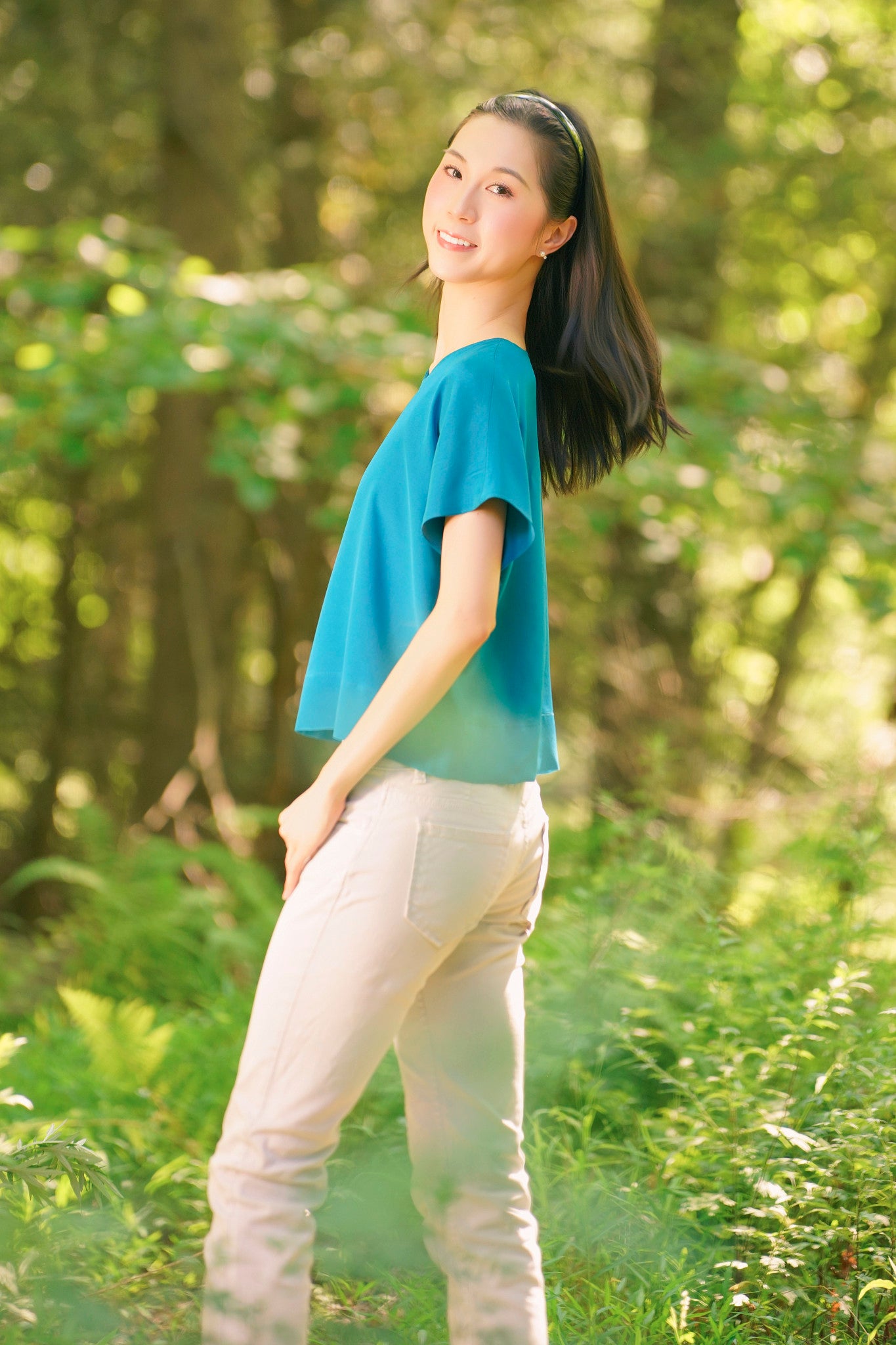 Women's Cropped Silk Blouse